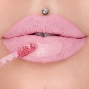 OH MY GOD Liquid Lipstick